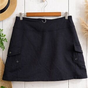 Athleta Black Cargo Skort Size Medium Activewear Utility Pockets